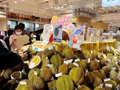 -七鲜超市(瑞虹天地太阳宫店)
