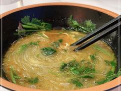 -瞪眼牛煎包·大锅牛肉汤(懿德城店)