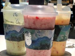 牛油果草莓卡式-野萃山·潮汕厚果汁(十亩地店)