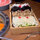 正宗好羊肉，就来快乐小羊