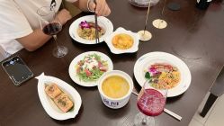 点击看大图 -巍阁高端月子中心(新世界店)