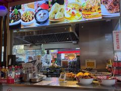 -钟方模白家肥肠粉(春熙店)