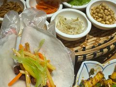 -包整·丝娃娃(一览甲秀楼风景店)