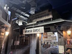 -暴风岛沉浸式体验馆(百联世纪店)