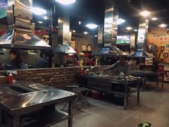 -马路牙子烧烤音乐酒馆(望京店)