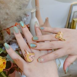 -花系美·美甲美睫精品店