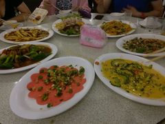 -旅南活海鲜-屏东(墾丁海鮮，海鮮餐廳，墾丁團體合菜，平價熱炒，墾丁熱炒店，活海鮮推薦，在地海鮮餐廳)