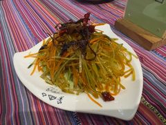 -香巴拉云南餐厅(华莱坞店)