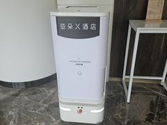-深圳龙华大浪商业中心亚朵X酒店