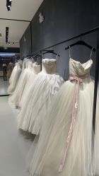 -Vera Wang婚纱礼服旗舰店