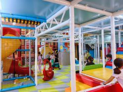 -孩之岛亲子乐园(喜盈门.范城店)