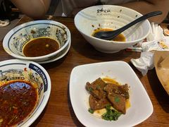 -黑白电视长沙小吃(美林M·LIVE天地东座店)