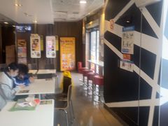 -麦当劳(田林好又多店)