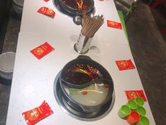 -钢管厂五区小郡肝串串香(奥克斯广场锦城万达店)