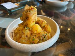 -云海肴·汽锅鸡·云南菜(天山百盛优客店)