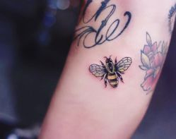 -见雾TATTOO STUDIO