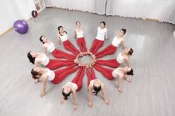 -亚太瑜伽普拉提学院