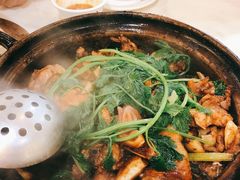 招牌家鸡煲-渝君重庆火锅(嘉宾路店)