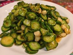 -闯关东东北农家菜(崂山石老人店)