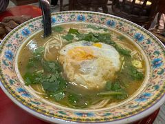 -金杨拉面王小吃面馆·牛三宝面·红烧牛肉粉