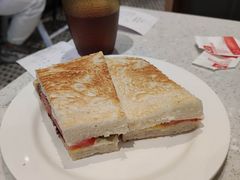 -香港新发烧腊茶餐厅(书城店)