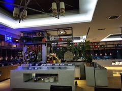 -腾阁自助餐厅(朝林广场店)