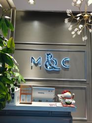 -蜜丝卡伦美甲美睫连锁