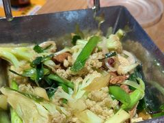 -川堂风·跷脚牛肉·乐山爆炒(宝山日月光店)