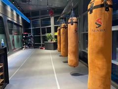 -派立斯游泳健身(狂野店)