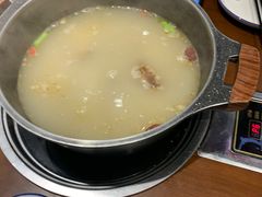 -亿诣蝎府炸酱面羊蝎子火锅(酷车小镇店)