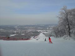 -庙香山滑雪场