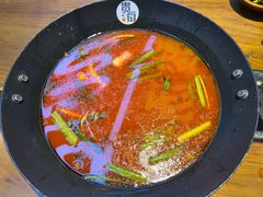 -贵厨酸汤牛肉(花果园国际中心店)