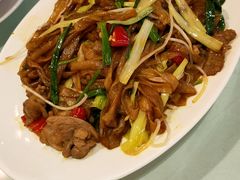 雪花牛肉炒河粉-顺丰国宴(工业博物馆店)
