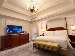 -广州富力丽思卡尔顿酒店