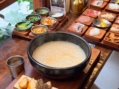 -银米·云南传统过桥米线(双廊黑金冠店)