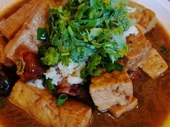 老家炖豆腐-闯关东东北农家菜(崂山石老人店)