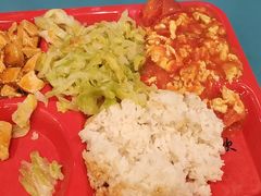 -同济大学本部学苑饮食广场