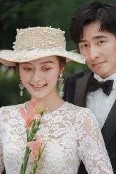 -巴黎时尚婚纱摄影(南汇店)