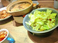 -蜜桃餐厅·伴山(湖滨商业街店)