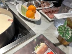 -尚尚仙·酸汤猪手·猪肚鸡火锅(华联万柳购物中心店)
