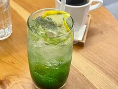 气泡水-素咫咖啡CLIFEROSE(新安店)