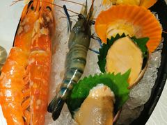 -领鲜活海鲜榴莲自助火锅(东门店)