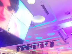 -巴特餐饮6加1音乐餐吧·新疆菜