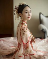 -衣贝姿婚纱礼服馆