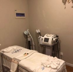 -菩羽·专业美胸·连锁养护中心