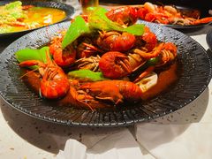 -沪小胖·小龙虾·蓝龙王(八佰伴店)