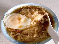 -爱的果实月嫂育婴师(世纪东方店)