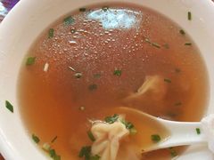 -张阿三馄饨店