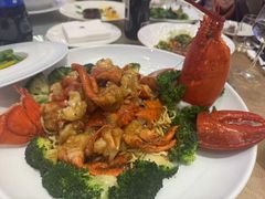 -梦都海鲜酒家(万达广场江桥店)