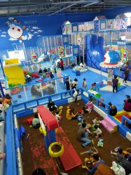 -哆啦爱梦儿童乐园(住邦城市广场店)